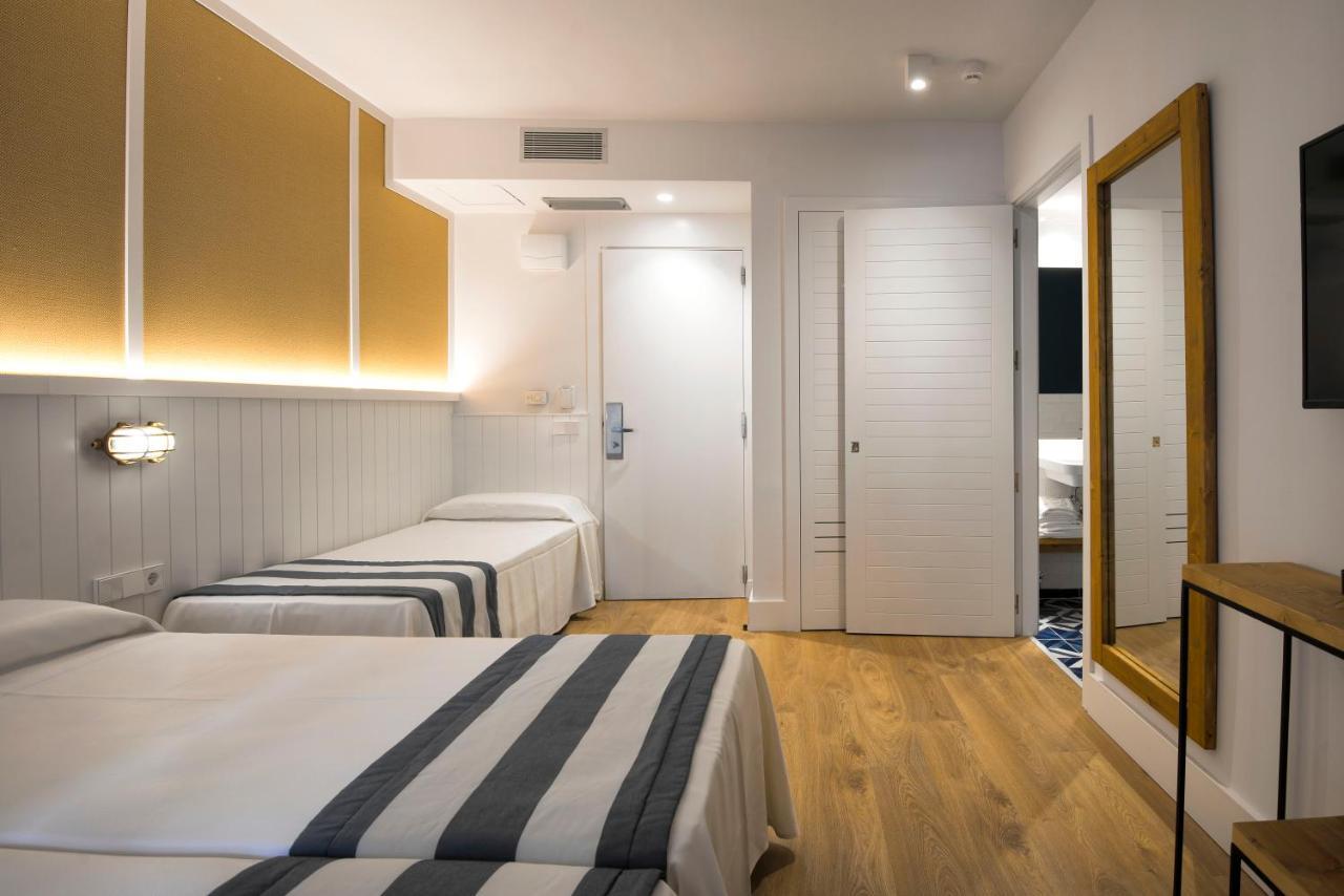 Hotel Els Pins Platja d'Aro Esterno foto