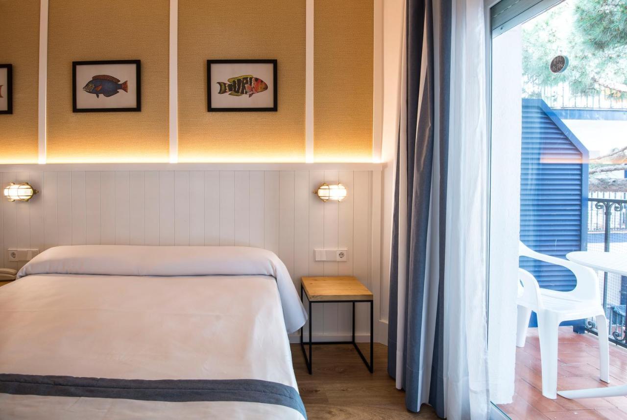 Hotel Els Pins Platja d'Aro Esterno foto