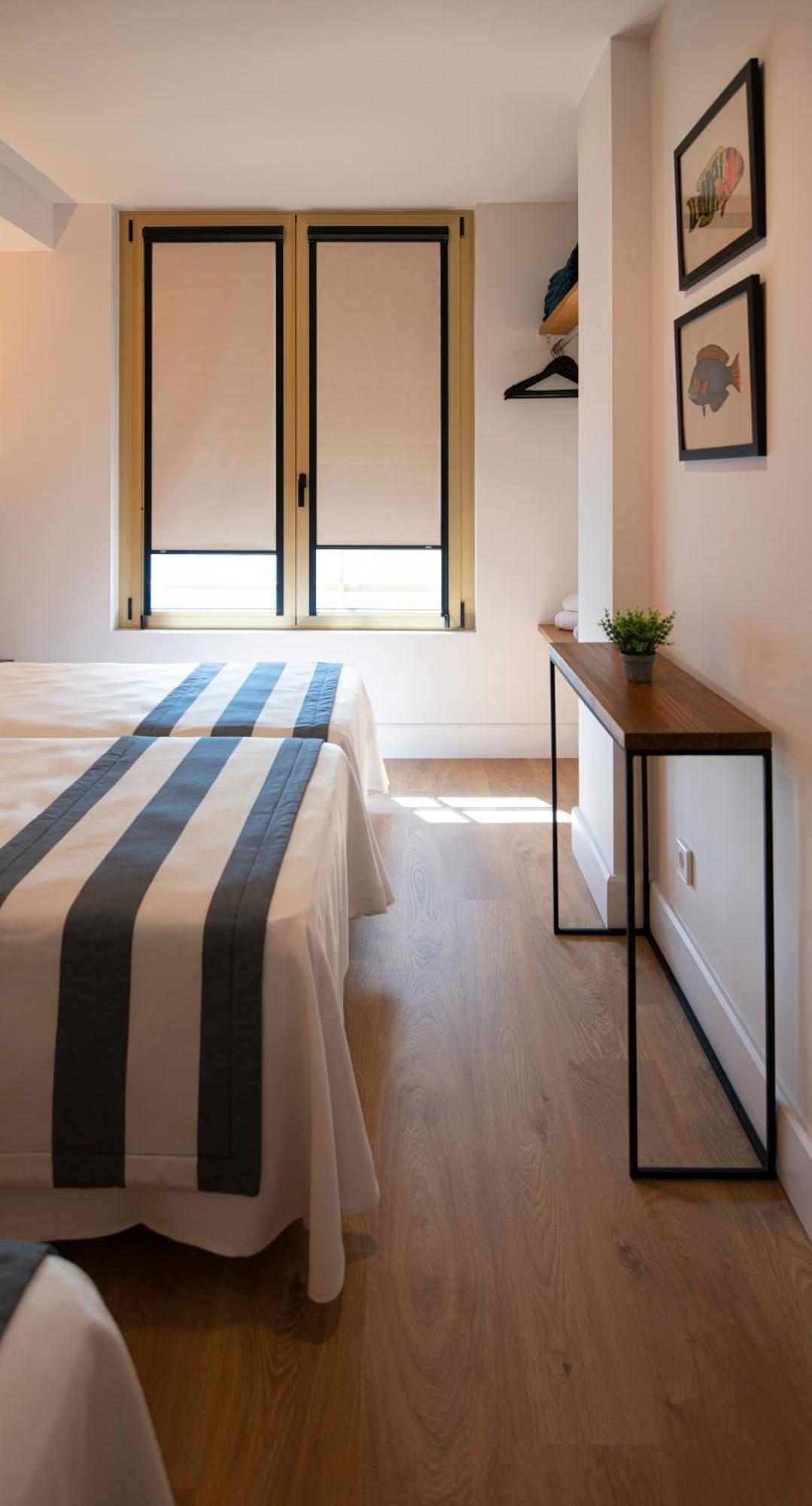 Hotel Els Pins Platja d'Aro Esterno foto